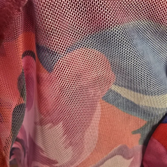 NWT Johnny Was Eleanor Crewneck Short Sleeve Floral- Print Mesh Tee Size Small - Picture 13 of 13